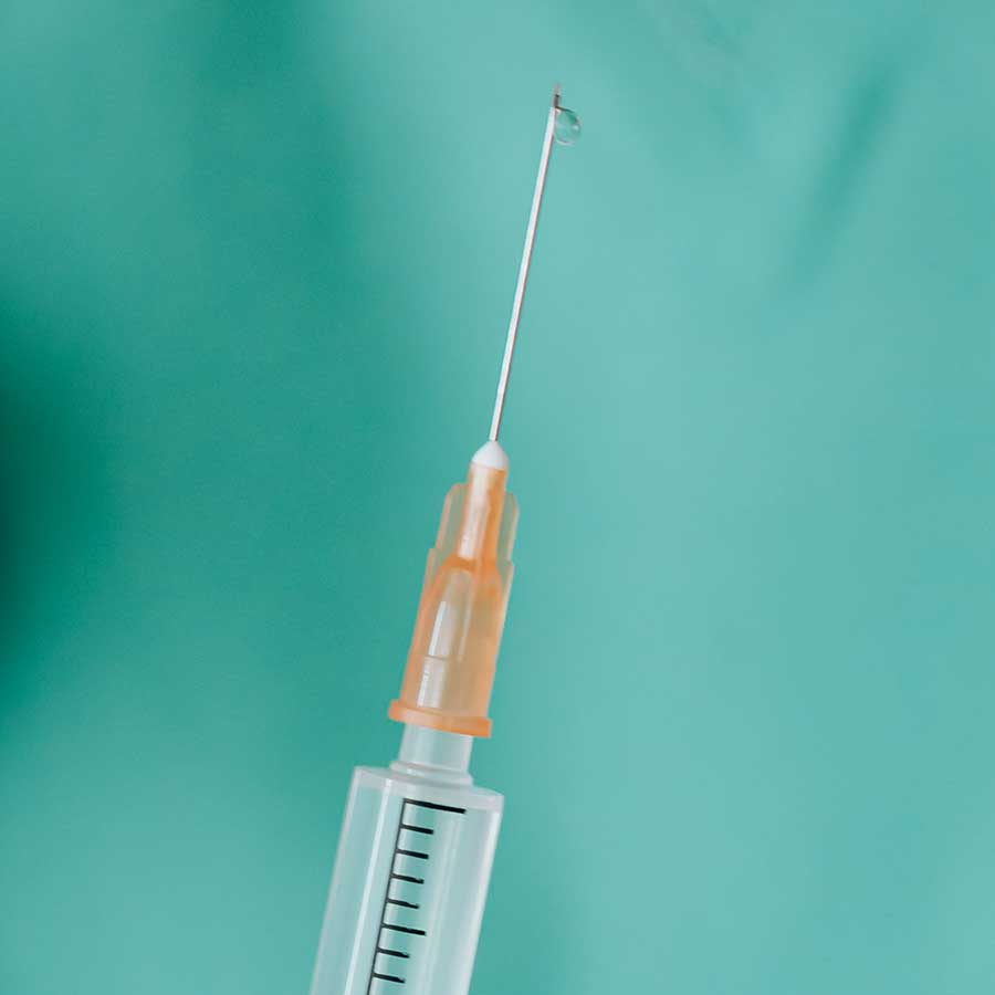 Opioids injection for labour pain