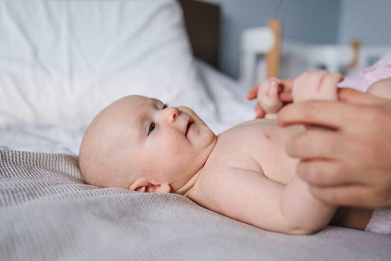 Weight Gain and Weight Loss in Newborn Babies: What’s Normal