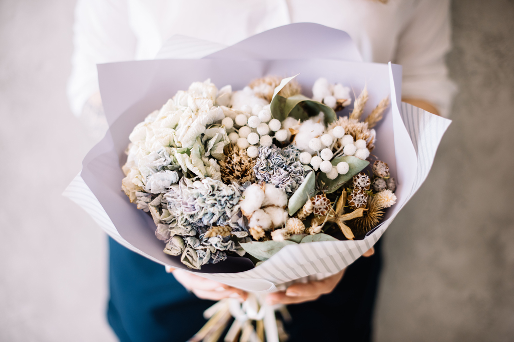 Dried flowers are a lovely way to support a friend through miscarriage